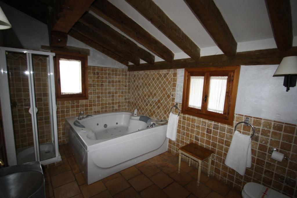 Posada Fuenteplateada Collado Hermoso Room photo